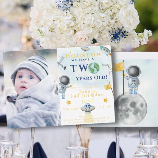 Houston We hebben een twee jaar oude ruimtevaarder Kaart