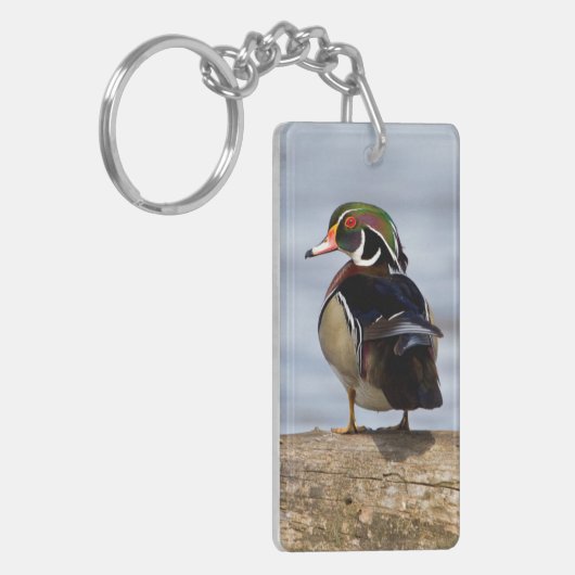 Hout Duck man op log in wetland Sleutelhanger (Voorkant Links)