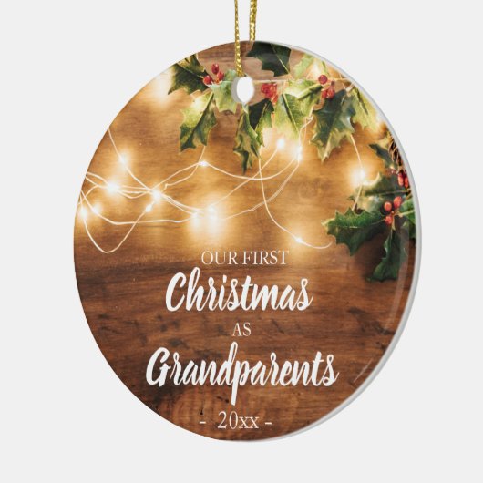 Hout en licht Eerste Kerstmis als grootouders Keramisch Ornament (Links)