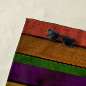 Hout geverfd kleurrijk rustiek gestreept strandlaken (In situ)