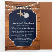 Hout Navy Blauwe Zeester Zand Dollar Strand Bruilo Drieluik Uitnodiging (Binnenzijde eerst)