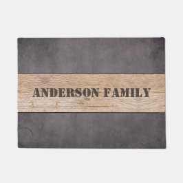 Hout op donkere achtergrond, familienaam deurmat