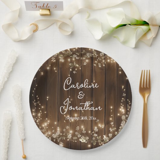 Hout Rustieke String Lichten Witte Bloemen Huwelij Papieren Bordje (Huwelijk)