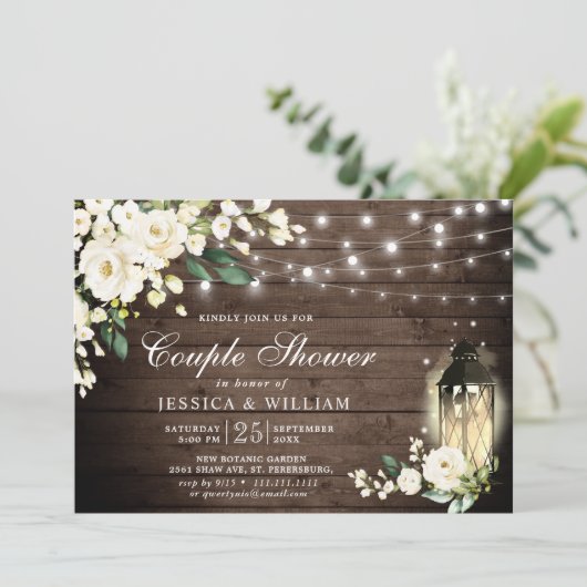 Hout White Roses Lantern Rustic Couple Shower Kaart (Staand voorkant)
