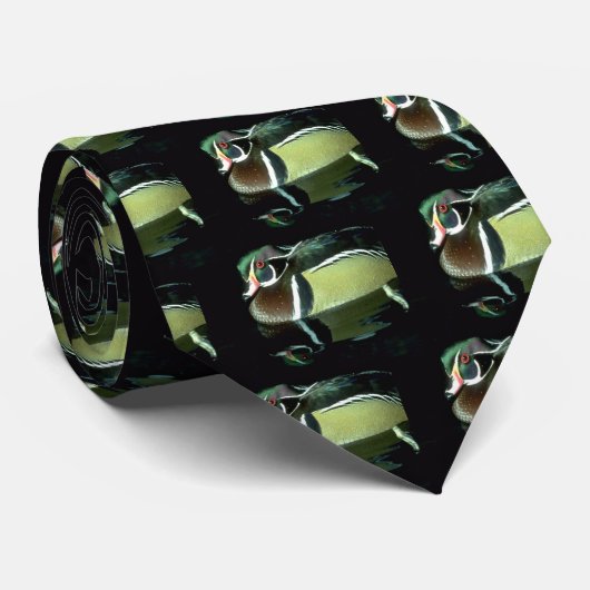 Houteend zwemmen stropdas (Opgerold)