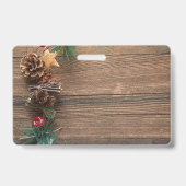 houten achtergrond met dennenappels badge (Achterkant)