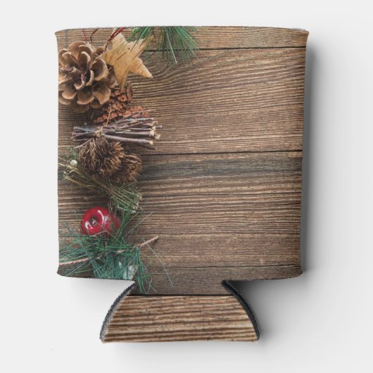 houten achtergrond met dennenappels    blikjeskoeler (Voorkant)