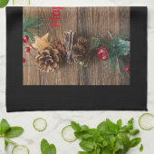 houten achtergrond met dennenappels theedoek (Gevouwen)