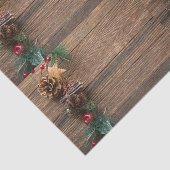 houten achtergrond met dennenappels tissuepapier (Detail)
