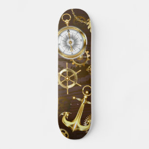 Houten achtergrond met mechanisch zeepaardje persoonlijk skateboard