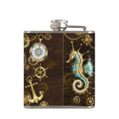 Houten achtergrond met mechanische zeepaard heupfles (Achterkant)