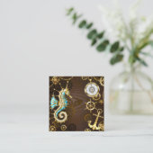 Houten achtergrond met mechanische zeepaard informatiekaartje (Staand voorkant)