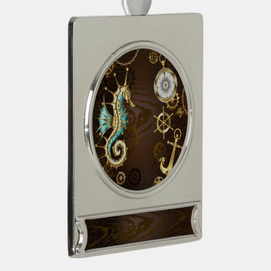 Houten achtergrond met mechanische zeepaard verzilverd banner ornament (Rechts)