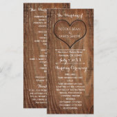 Houten boom met hart erin gekerfd rustiek huwelijk programmakaart (Voorkant / Achterkant)