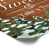 Houten bord met sneeuwlandschap als bruiloftsdecor poster (Hoek)