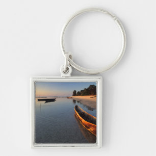 Houten boten op Tondooni Beach Sleutelhanger