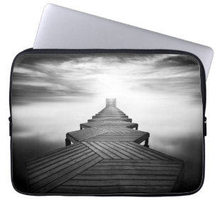 Houten brug over het Zee Laptop Sleeve