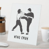 Houten dummy vleugel chun reclamebord met voetstuk (Insitu)