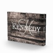 Houten familiemonogram typografie in landelijke st fotoblokken (Rechts)