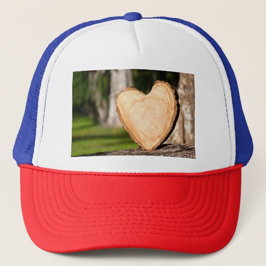 houten hart trucker pet (Voorkant)