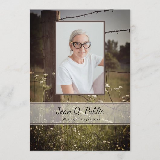 Houten hek Wildflowers Funeral Service Memorial Programmakaart (Voorkant)