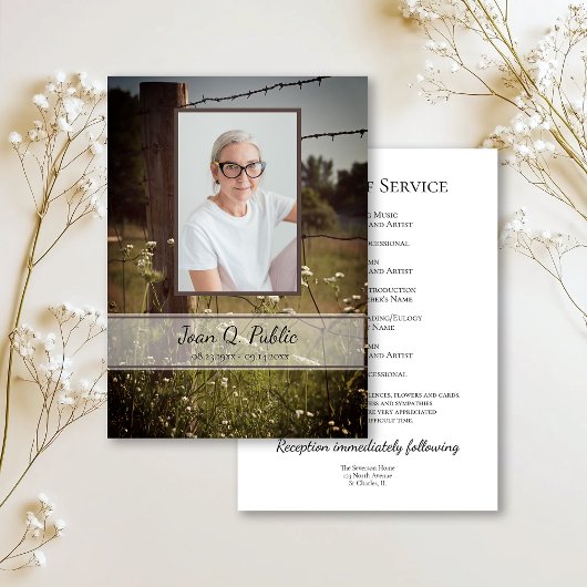 Houten hek Wildflowers Funeral Service Memorial Programmakaart