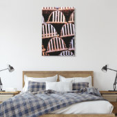 Houten Kistvallen Verticaal Canvas Afdruk (Insitu (Slaapkamer))