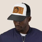 houten klok trucker pet (In situ)