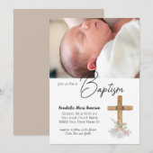 Houten kruis en aangepaste foto Baby meisje doop Kaart (Voorkant / Achterkant)