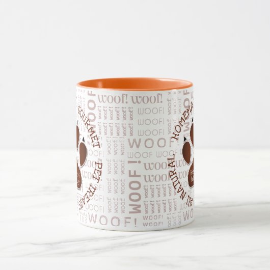 Houten Kunst en Hondenpoot in Bruine Douanenaam Mok (Midden)