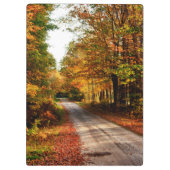 Houten pad met herfstloof klembord (Achterkant)