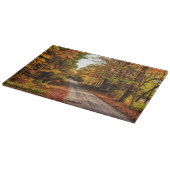 Houten pad met herfstloof snijplank (Hoek)
