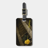 Houten piano met gele Rose Bagagelabel (Voorkant verticaal)