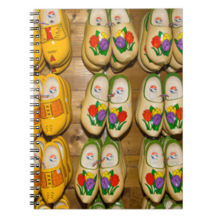 Houten Schoenen, Nederlandse Dorpswinkel, Noordhui Notitieboek