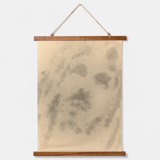 HOUTEN TAPIJTONTWERP MET TOPPEN HANGEND WANDKLEED (Voorkant)