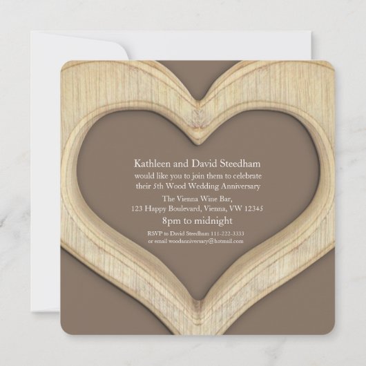 Houten trouwdag 5 jaar uitnodigingen hart feest (Achterkant)