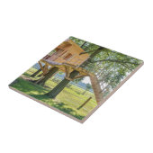 Houten van hout in eikenboom met gras tegeltje (Zijkant)