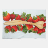 Houthart Spoon omgeven door aardbeien Handdoeken (Horizontaal)