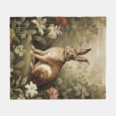 Houtkonijn in een bloemenbos Fleece Deken (Voorkant (Horizontaal))