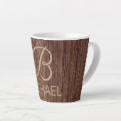 Houtkorrelhout met monogram, gepersonaliseerde naa latte mok (Rechterhoek)