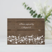 Houtplanken met enveloppe RSVP kaartje (Staand voorkant)