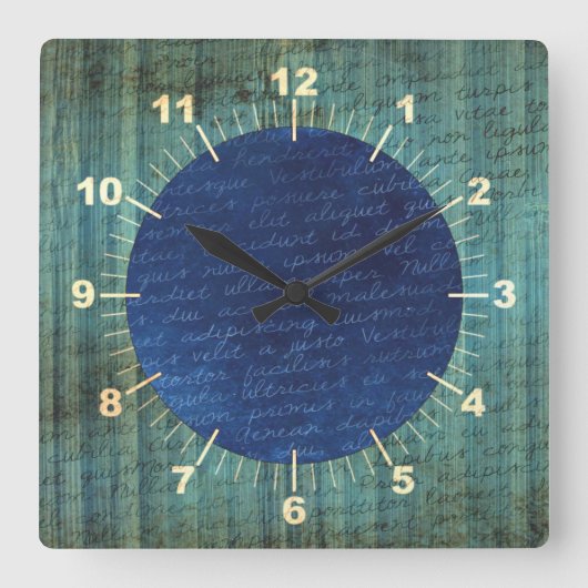 Houtschrijvende wandklok (Voorkant)