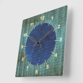 Houtschrijvende wandklok (Hoek)