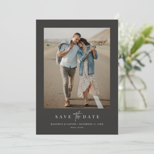 Houtskool Eenvoudig Modern Minimalistisch Twee Fot Save The Date (Staand voorkant)