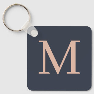 Houtskool en lichtroze gepersonaliseerde monogram sleutelhanger