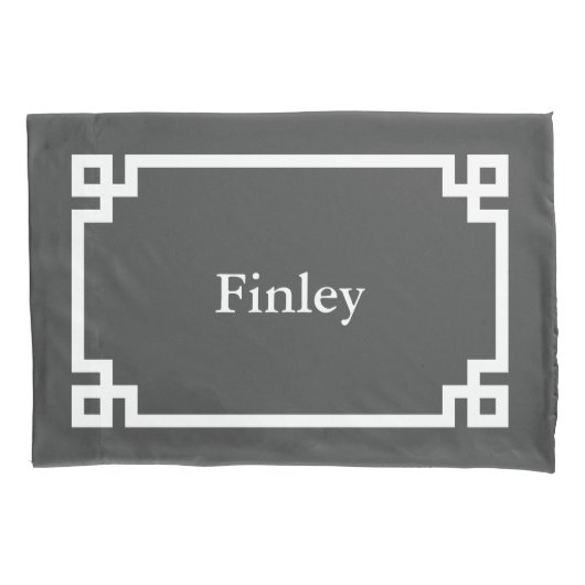 Houtskool Grijs Grieks Sleutel Monogram Standaard Kussensloop (Voorkant)