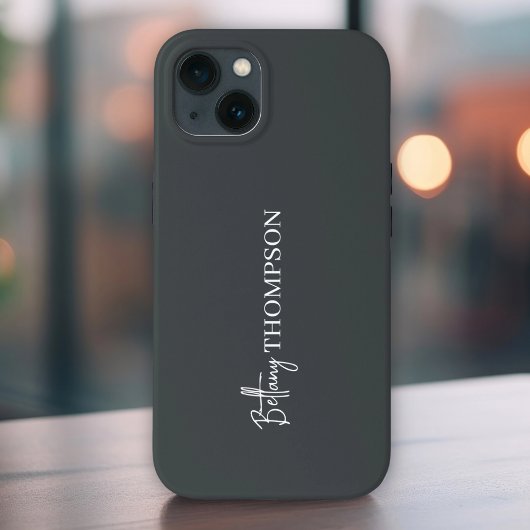 Houtskool Grijs Minimalistisch Verticaal Script Mo Case-Mate iPhone Case