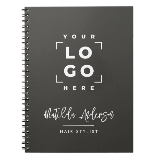 Houtskoolgrijs elegant modern uw logo zwart notitieboek (Voorkant)