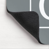 Houtskoolgrijs Wit Omlijnd Initiaal Monogram Muismat (Hoek)