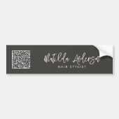 Houtskoolgrijze moderne minimale elegante script bumpersticker (Voorkant)